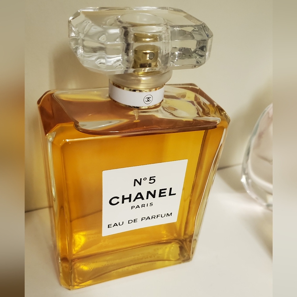Chanel N°5 Paris